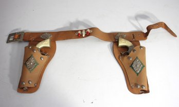 Vintage Double Holster Set With Two Metal Cap Guns And Embellished Leather Belt