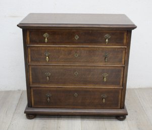 Vintage Henredon 4-Drawer Chest Of Drawers With Brass Pulls