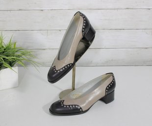 #34-Joan & David Black Leather Pumps W/ Stud Detail  Womens Size 6M  Low Block Heel