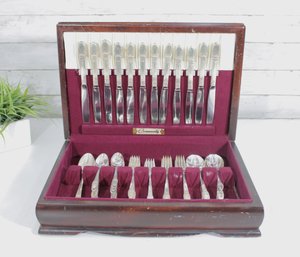 Vintage Community Silverplate Flatware Set  Partial Service W/ Chest  Classic Pattern