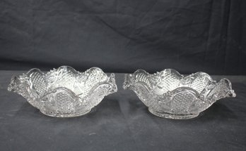 Set Of 2 Vintage 9.5' Round Pressed Glass Bowls With Scalloped Edge