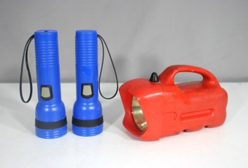 Lot Of 3 Flashlights  2 Blue Handheld & 1 Red Heavy-Duty Spotlight