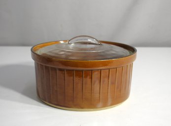 Vintage 4' X 8' Round Stoneware Casserole Dish With Glass Lid