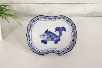 Hand-Painted Blue & White Ceramic Fish Dish  Made In Thailand  6.5' X 5'