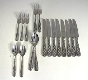 MacKenzie-Childs Checkered Flatware Set  17-Piece Stainless Steel-partial