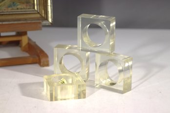 Vintage Lucite Napkin Ring Set  Modernist Clear Square Design (Set Of 4)