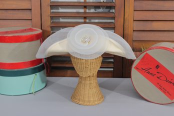 Vintage Womens Hat W/  Ivory Wide-Brim Dress Hat
