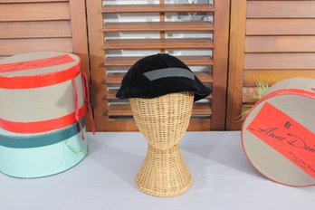 Vintage Black Velvet Womens Hat  Anne Pinken New York