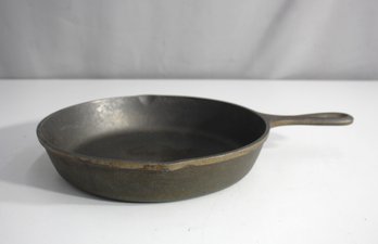 Vintage Lodge 10.5' Cast Iron Skillet Made In USA