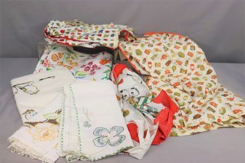Group Lot Of Table Cloth ,Aprons And Table Runner