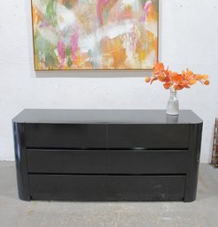 Modern Black Lacquer 6-Drawer Dresser  High Gloss Contemporary W/ Curved Edge 30' X 67' X 20'