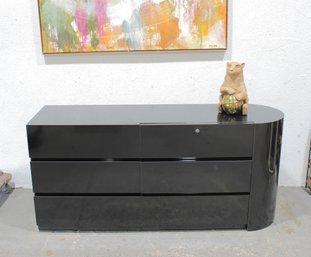 Modern Black Lacquer 6-Drawer Dresser  Curved Edge High Gloss Contemporary  30' X 66' X 20'