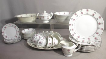 Vintage Green China 40s-Piece Dinnerware Set With Pink Floral Pattern, Made In Japan
