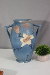 Vintage Roseville Magnolia Vase  Classic Blue Art Pottery (As-Is, Some Chips & Cracks)