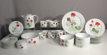 'Block SPAL Portugal Watercolors Partial Dinnerware Set - Geranium Design By Mary Lou Goertzen'