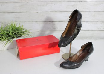 #64-Vintage Charles Jourdan Paris Black Leather Heels Pumps  Womens Size 8  Designer Shoes W/ Box