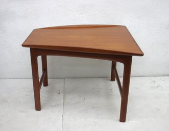 Vintage Mid-Century Modern Teak Side Table  Unique Geometric Design (20.5'H X 27.5'W X 17'D)