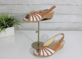 #78-Wrishofer Tan & White Leather Wedge Sandals  EU Size 39  Slingback Comfort Shoes