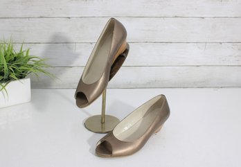 #81-Markon Bronze Metallic Peep Toe Wedges  Size 6M  Comfortable Everyday Heel