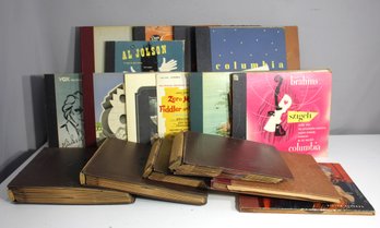 'Group Lot Of Vintage Vinyl Albums - Classical, Jazz, And Musical Favorites'