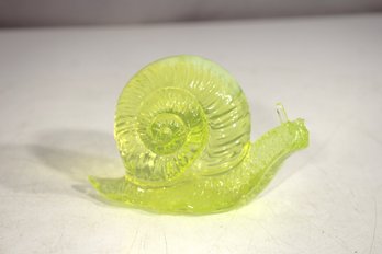 Vintage 3' Uranium Glass Snail Figurine  Glows Under UV Light
