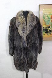 Vintage Natural Gray Fur Coat  Size M/L  Plush Full Pelt Design With Wide Collar  Classic Winter Luxury
