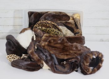 Lot Of Vintage Fur Hats & Fur Trim Pieces  Mixed Styles & Remnants