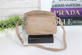 Stone Mountain Beige Leather Crossbody Bag  Classic Zip Shoulder Purse