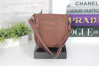 Bueno Brown Faux Leather Crossbody Bag  Triple Zip Pocket Shoulder Purse W/ Adjustable Strap