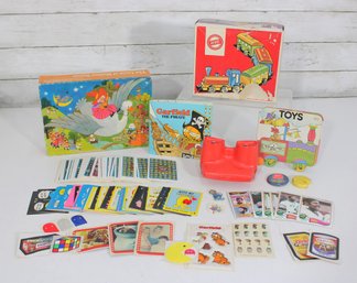 Vintage 1970s80s Game & Trading Card Lot  Pac-Man, Garfield, NFL Jets Cards, Toys,