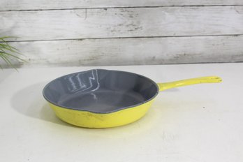 Vintage Descoware Belgium Yellow Enamel Cast Iron Skillet Frying Pan  9.5'