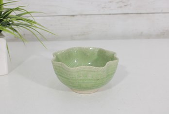 Vintage Studio Pottery Green Scalloped Bowl  Hand Thrown Art Pottery 2.5' X 5'
