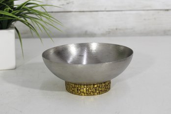Mid-Century Modern Brushed Metal Bowl With Textured Brass Base  Signed, 2.5'H X 6' Round