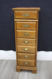 Elegant 7-Drawer Lingerie Chest