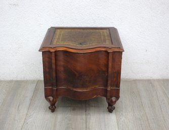 Victorian Mahogany Bed Step