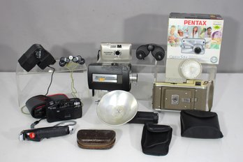 Lot Of Vintage & Modern Cameras, Accessories & Flash Units  Pentax, Kodak, More