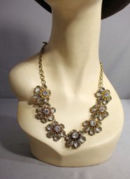 #24--Charming Resin Glass Flower Shiny Gold Color Choker Necklace