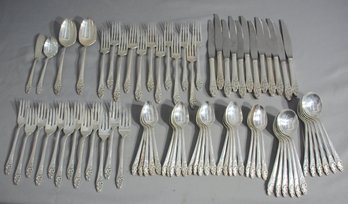 76pc Vintage Community Silverplate Flatware Set