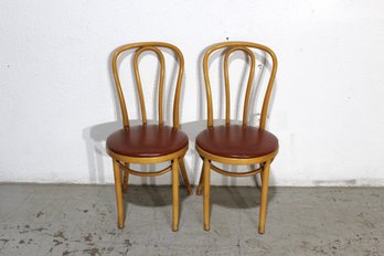 Pair Of Vintage Bentwood Bistro Chairs With Brown Vinyl Seats – 33.5'H X 16' Round