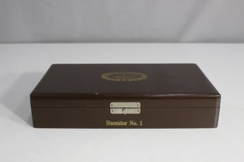 Hoyo De Monterrey 'Humidor No. 1' Wooden Cigar Box - Vintage Collectible