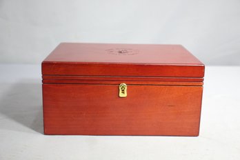 House Of Staunton Saint George Tournament Chess  Box