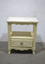 Single Night Stand 27'hx22'wx15'd