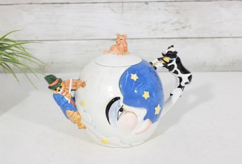 Department 56 Storybook Hey Diddle Diddle Hand-Painted Ceramic Teapot  Nursery Rhyme  6.5'