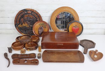 Large Group Lot Of Vintage & Hand-Carved Wood Items  Trays, Bowls, Figures & Dcor