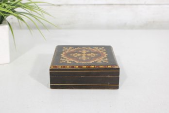 Vintage Inlaid Wood Trinket Box  Ornate Floral Design Hinged Lid  4.5'