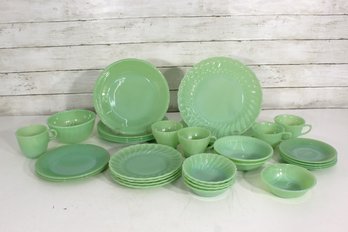 Large Mixed Set Of Vintage Jadeite Fire-King And Anchor Hocking Green Milk Glass Dinnerware