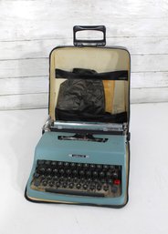 Vintage Olivetti Underwood Lettera 32 Typewriter With Case  Mid-Century Blue Portable Manual Machine