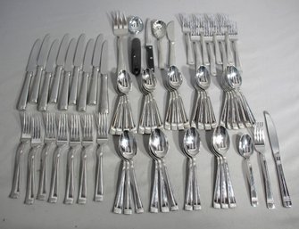 Mix Lot Of Flatware