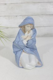 LLADR Mary Nativity Figurine II  Madonna W/ Child Porcelain Figure  7'