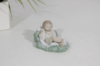 LLADR Baby Jesus Nativity Figurine II  Porcelain Infant Christ Figure  2.5'